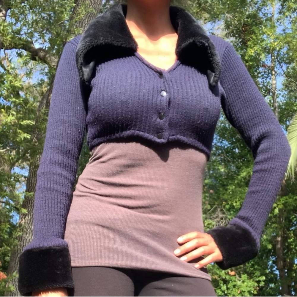 Cropped sweater